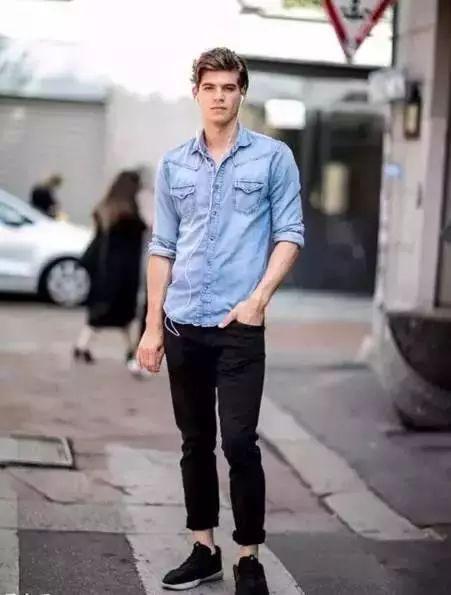 有肚子穿衣难看?学会这几个穿搭技巧