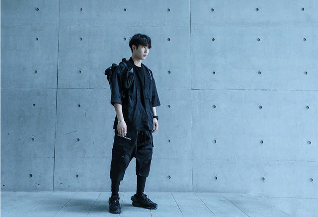 现在95后的小哥哥都穿什么?