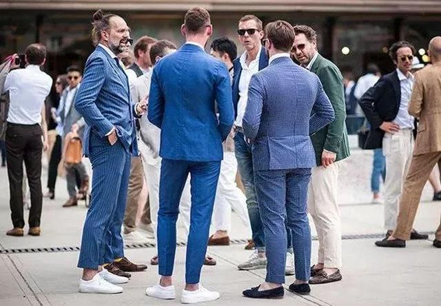 3个技巧,教你如何在职场穿搭球鞋