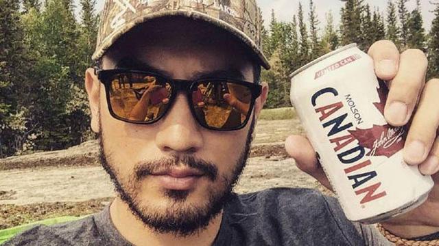 眼镜这样搭配,各种风格都不会出错