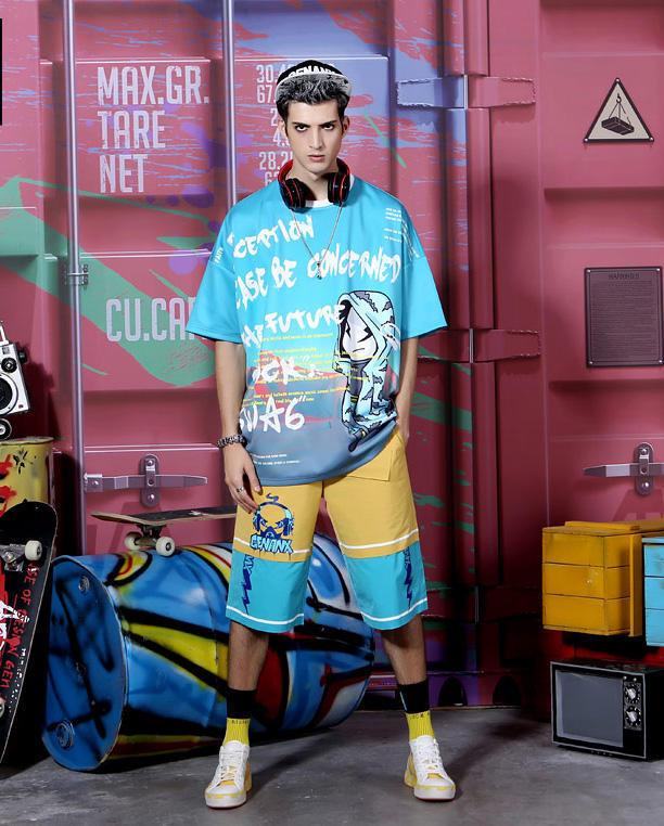 摒弃单调,短裤这样选既撩人又有高级感