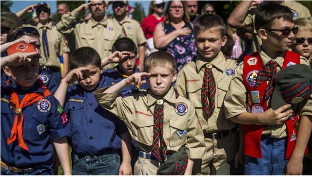 德国一男性教官性侵男童近700次被捕!面临696项指控