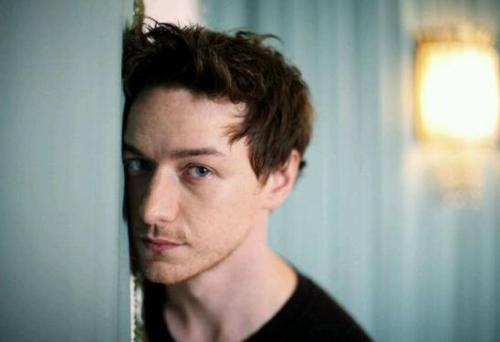 外形俊美、英伦范十足的英国男明星,高颜值预警,请谨慎观看