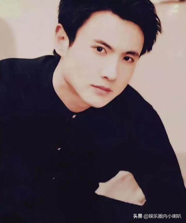 盘点娱乐圈“六大丑帅哥”,丑着丑着就帅了