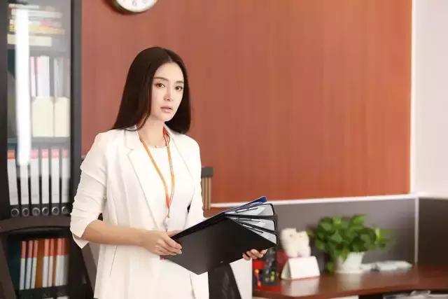 国民男神李现,当年也拍过杀马特青春片