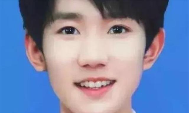 男明星的证件照,真的是帅到没朋友