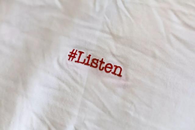 换季收拾衣柜,哪些衣服你穿几次就该扔了?