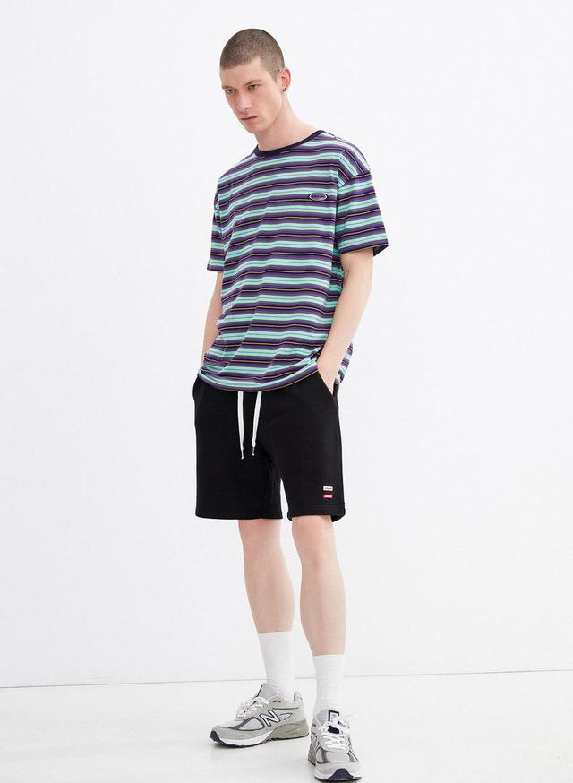 要拉长身高?矮仔君不用愁,条纹神助攻