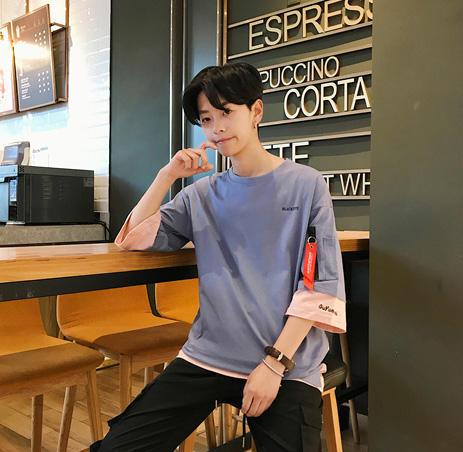 秒变18岁少年？这三种颜色的T恤来助你