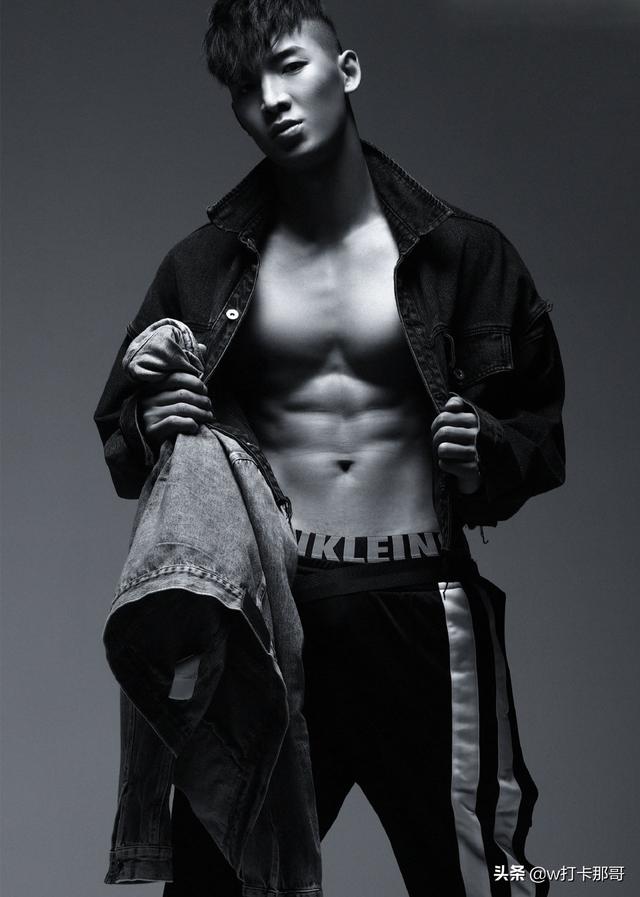这位小狼狗摄影师镜头下的帅哥们,一个帅过一个,都可称天菜男神