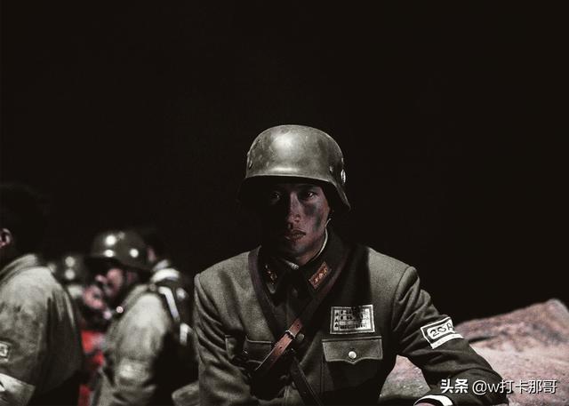 被网友赞综合了彝族男生各种帅,这位新晋荧屏硬汉,确实非常可以