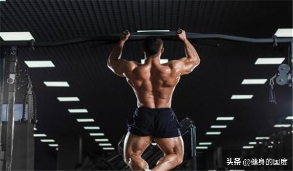 长时间含胸驼背,是时候缓解腰酸背痛的症状,提升气质了