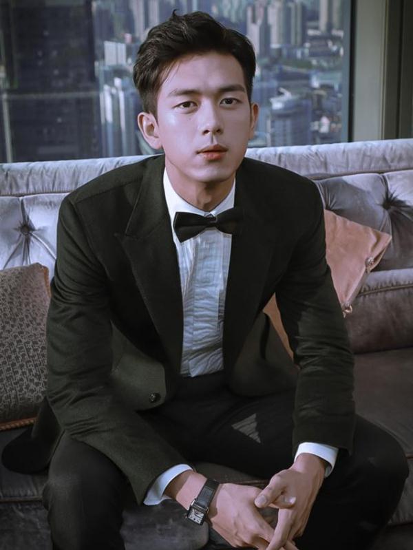 李现最新造型 英俊帅气怪不得杨紫被他所迷恋 李现最新造型 英俊帅气怪不得杨紫被他所迷恋