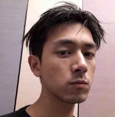 素颜男爱豆照片,李易峰帅气,李现胡子拉碴