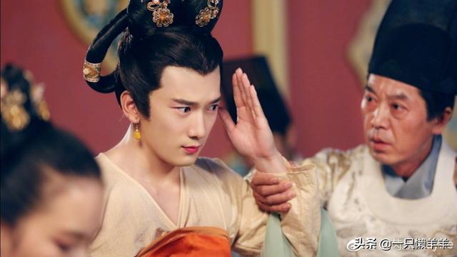 刘芮麟帅气依旧,最后一张图有惊喜!