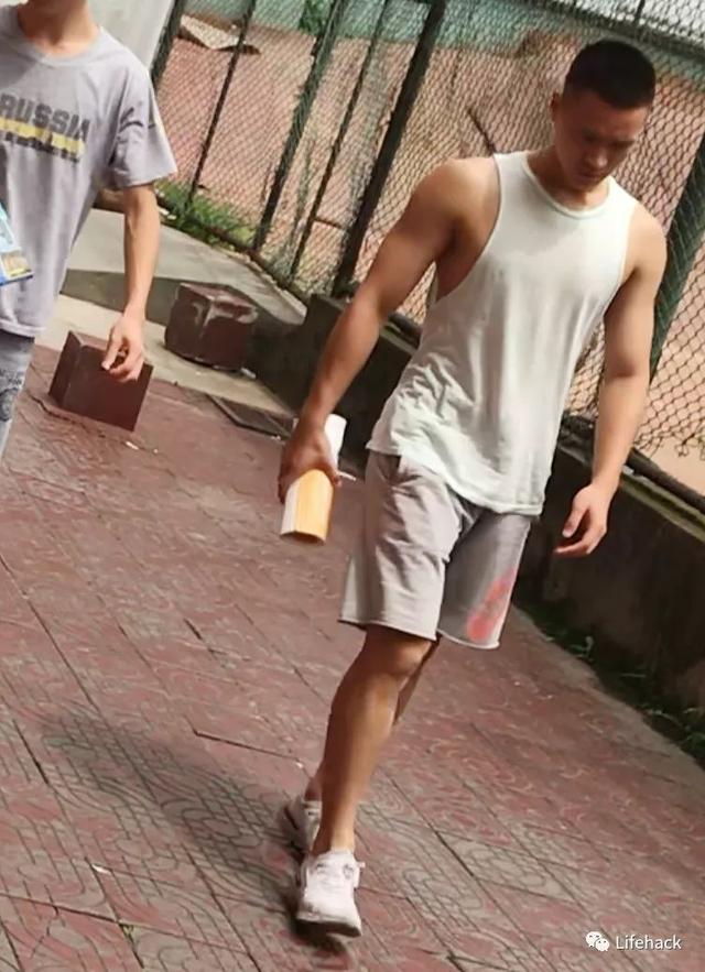 成都体院的男生,身材好到令人发指