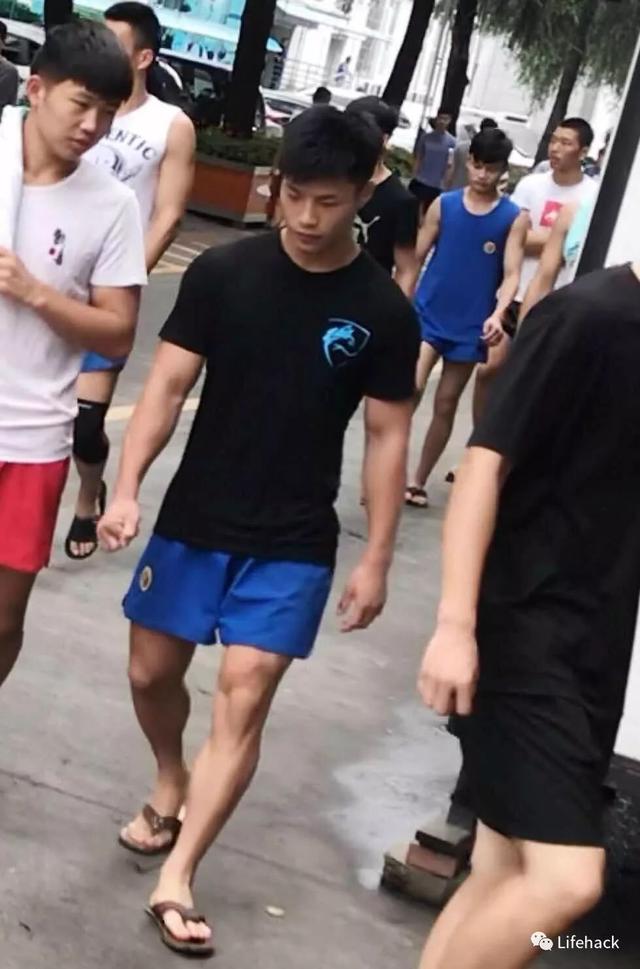 成都体院的男生,身材好到令人发指