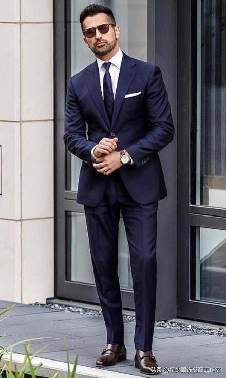 男人嫉妒,女人花痴的肌肉男,竟是西装困难户?显型只需这3点