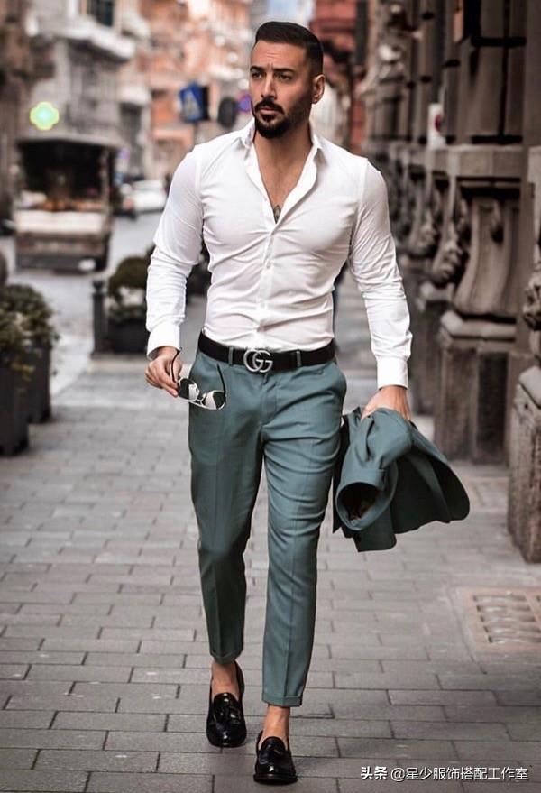 高手穿衣讲究品位,傻瓜穿衣讲究昂贵