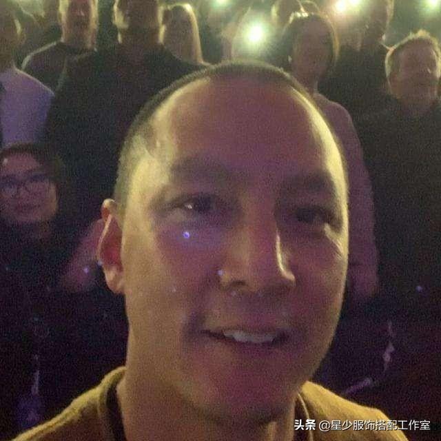 男人冻龄并不难,只差管理这3点:身材,衣品,相貌