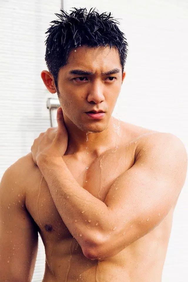 180CM篮球帅哥林冠宇转型做演员,被骂花瓶男