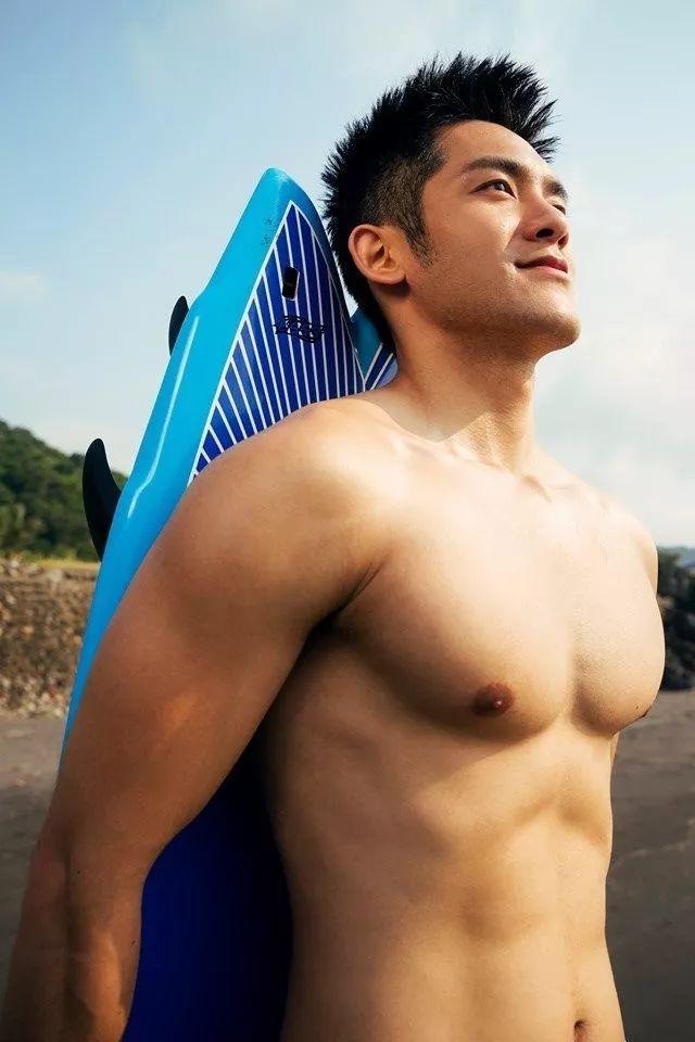 180CM篮球帅哥林冠宇转型做演员,被骂花瓶男