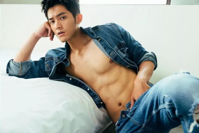 180CM篮球帅哥林冠宇转型做演员,被骂花瓶男