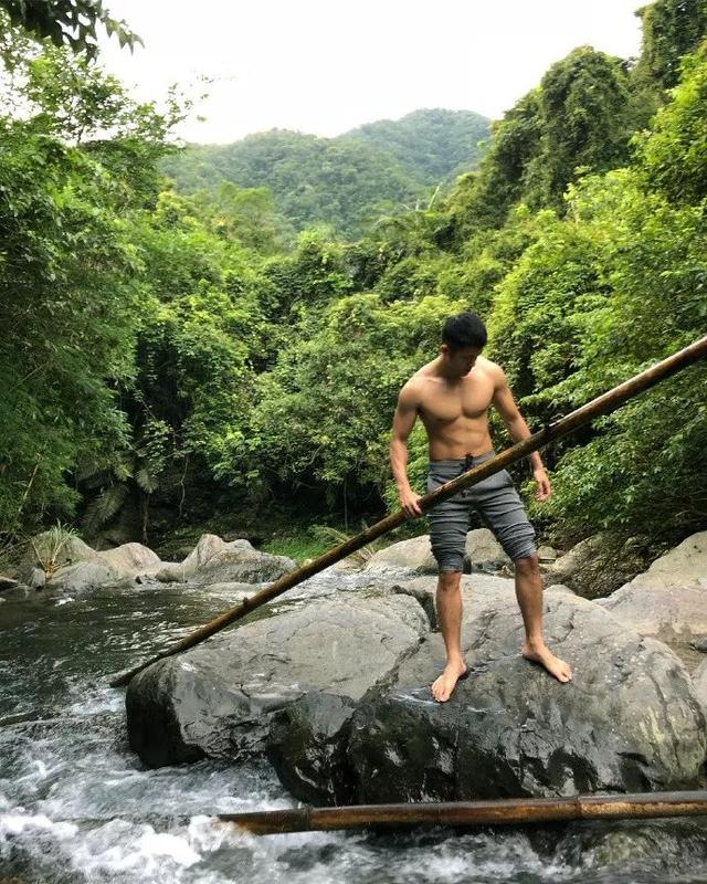 180CM篮球帅哥林冠宇转型做演员,被骂花瓶男