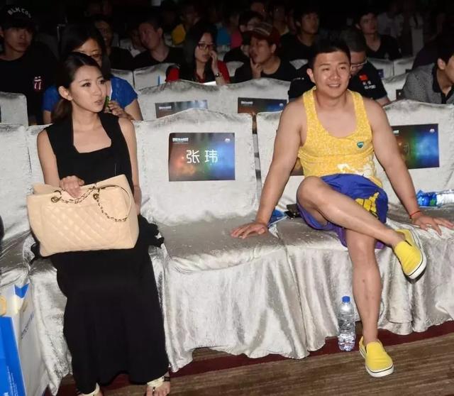 陈一冰发身材照,网友:不是说他身材走样发福了吗?