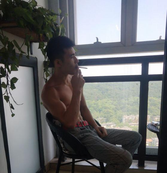 找一个好身材的民工做老公,你愿意吗?