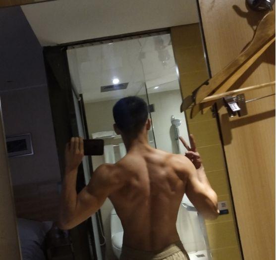 找一个好身材的民工做老公,你愿意吗?