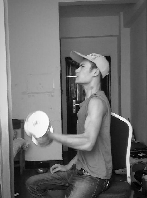 找一个好身材的民工做老公,你愿意吗?