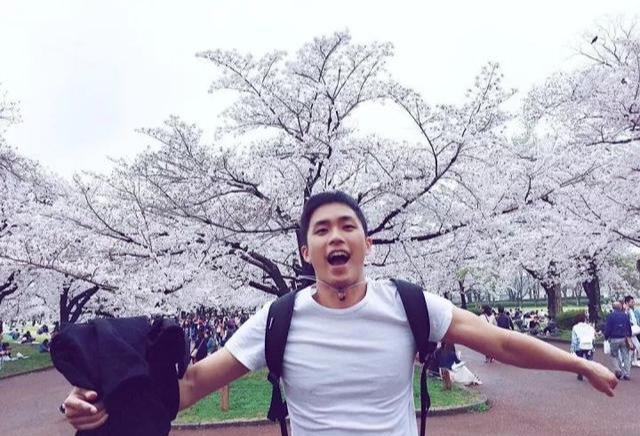 这枚台湾网红男模李浩然,被指真人与照片差很远