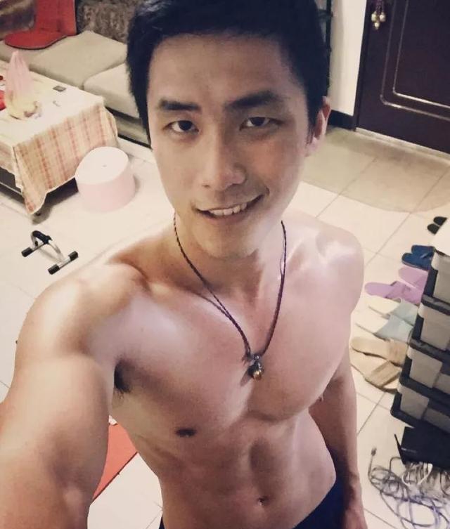 这枚台湾网红男模李浩然,被指真人与照片差很远