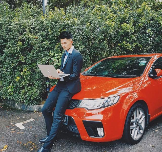 90后田径运动男生去演网剧,大长腿肌肉身材受导演青睐