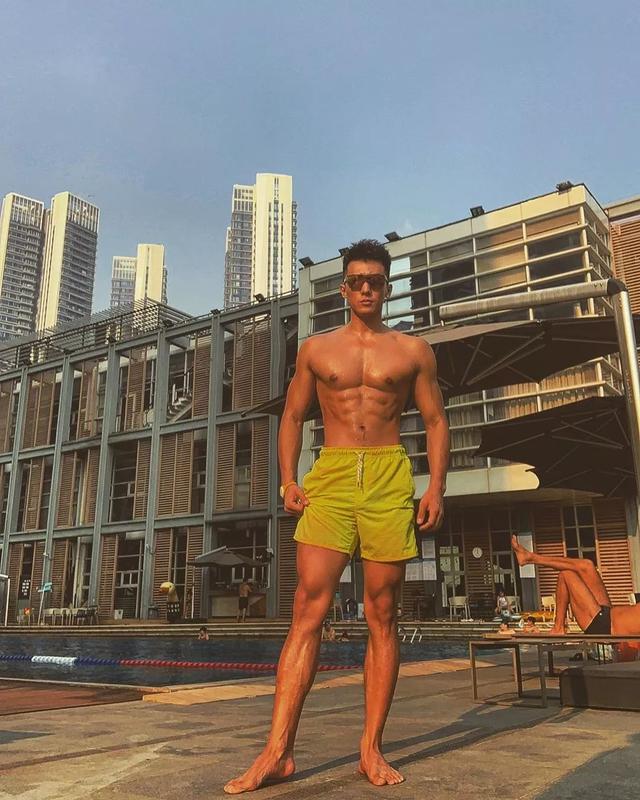 189CM体育生转战娱乐圈,实力强大被导演万里挑一