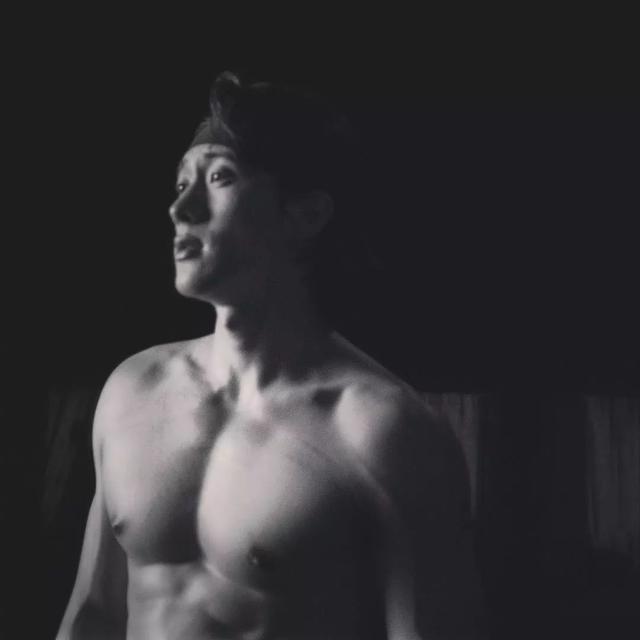 189CM体育生转战娱乐圈,实力强大被导演万里挑一