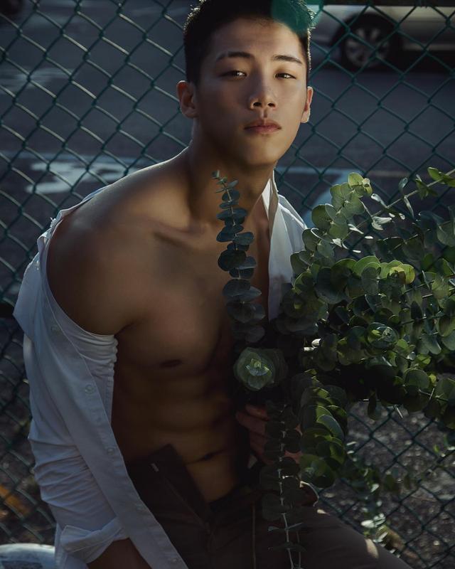 天菜小哥哥,红遍亚洲,会是你心目中的白马王子吗?