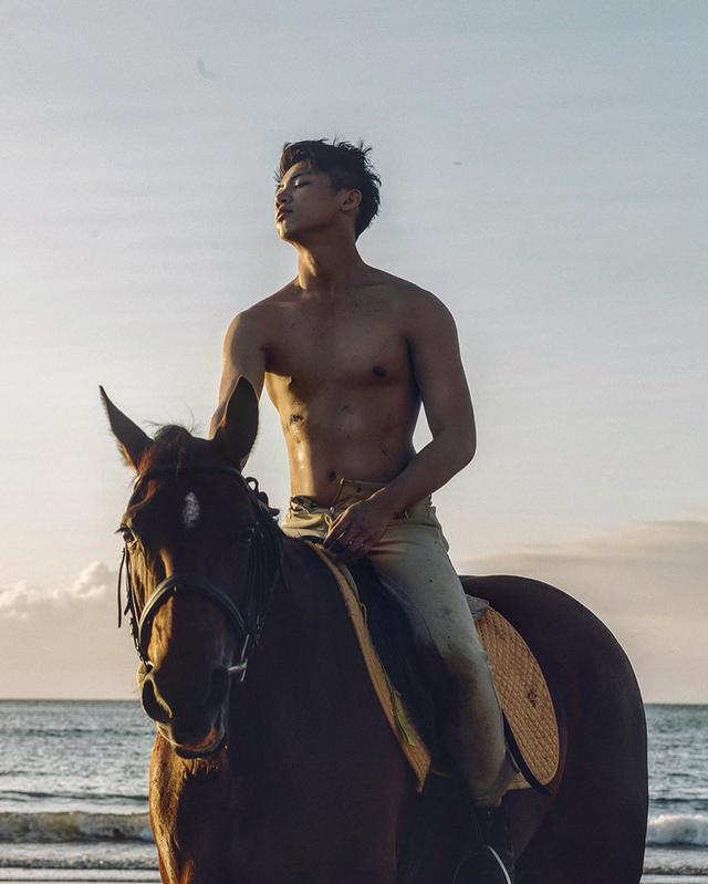 天菜小哥哥,红遍亚洲,会是你心目中的白马王子吗?