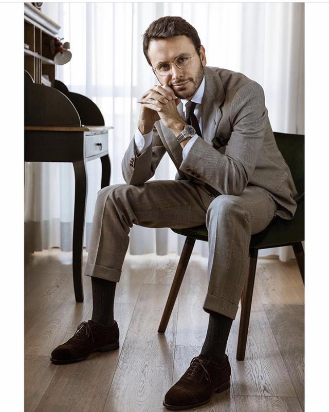 西装只适合西方人穿?真正高品位的中国男人都视它为刚需