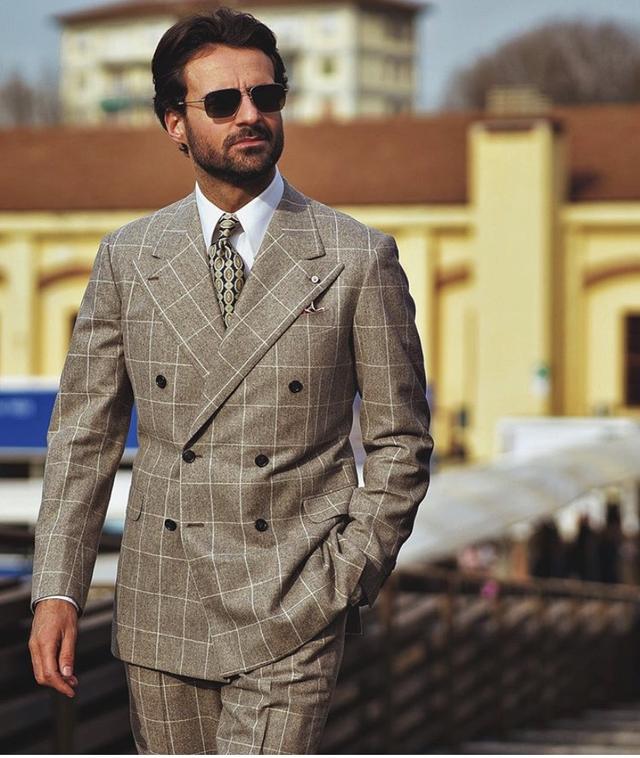 中国男人的西装高光时刻:中介不再像中介,托尼不再像托尼