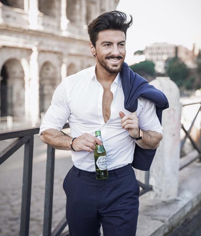 中国男人的西装高光时刻:中介不再像中介,托尼不再像托尼