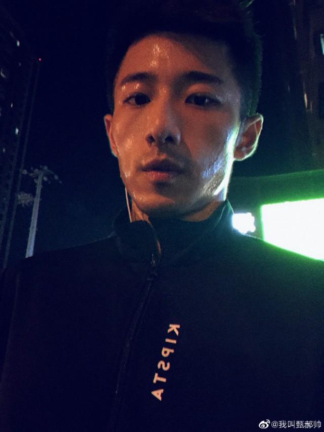 江苏卫视新闻主播,你吃他的颜吗?