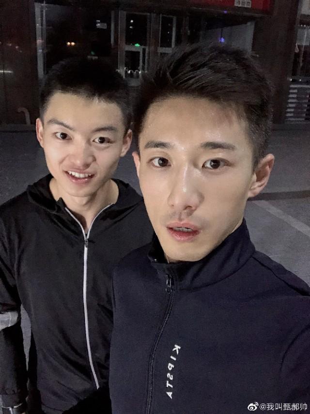 江苏卫视新闻主播,你吃他的颜吗?