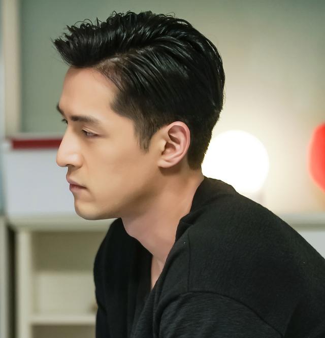 世界最帅百名帅哥,我来告诉你:肖战、十国混血儿米勒、阿兰德隆