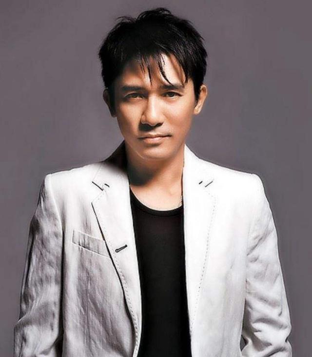 世界最帅百名帅哥,我来告诉你:肖战、十国混血儿米勒、阿兰德隆