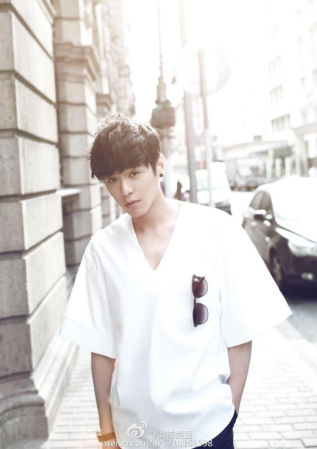 世界最帅百名帅哥,我来告诉你:肖战、十国混血儿米勒、阿兰德隆