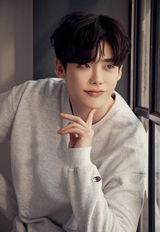 世界最帅百名帅哥,我来告诉你:肖战、十国混血儿米勒、阿兰德隆