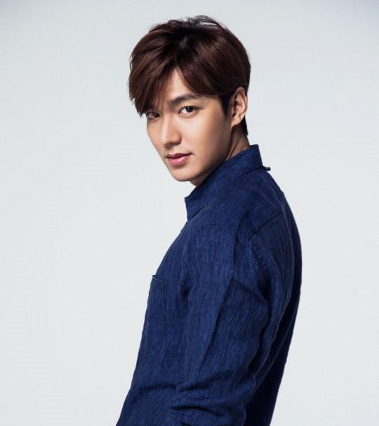 韩国明星李敏镐的西装穿搭大合集,花一样的男子,帅气十足