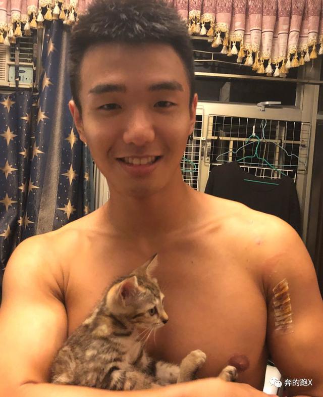 格斗小哥新写真来一波,他的视频教学也值得收藏